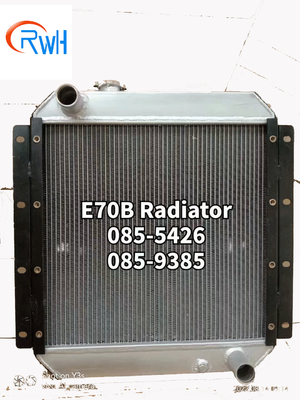 085 5426 085 9385 Su Deposu Radyatörü Çekirdek Grubu CAT E70B E307 Ekskavatör 4D32